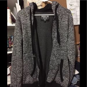 White & Black Hoodie Zip-up